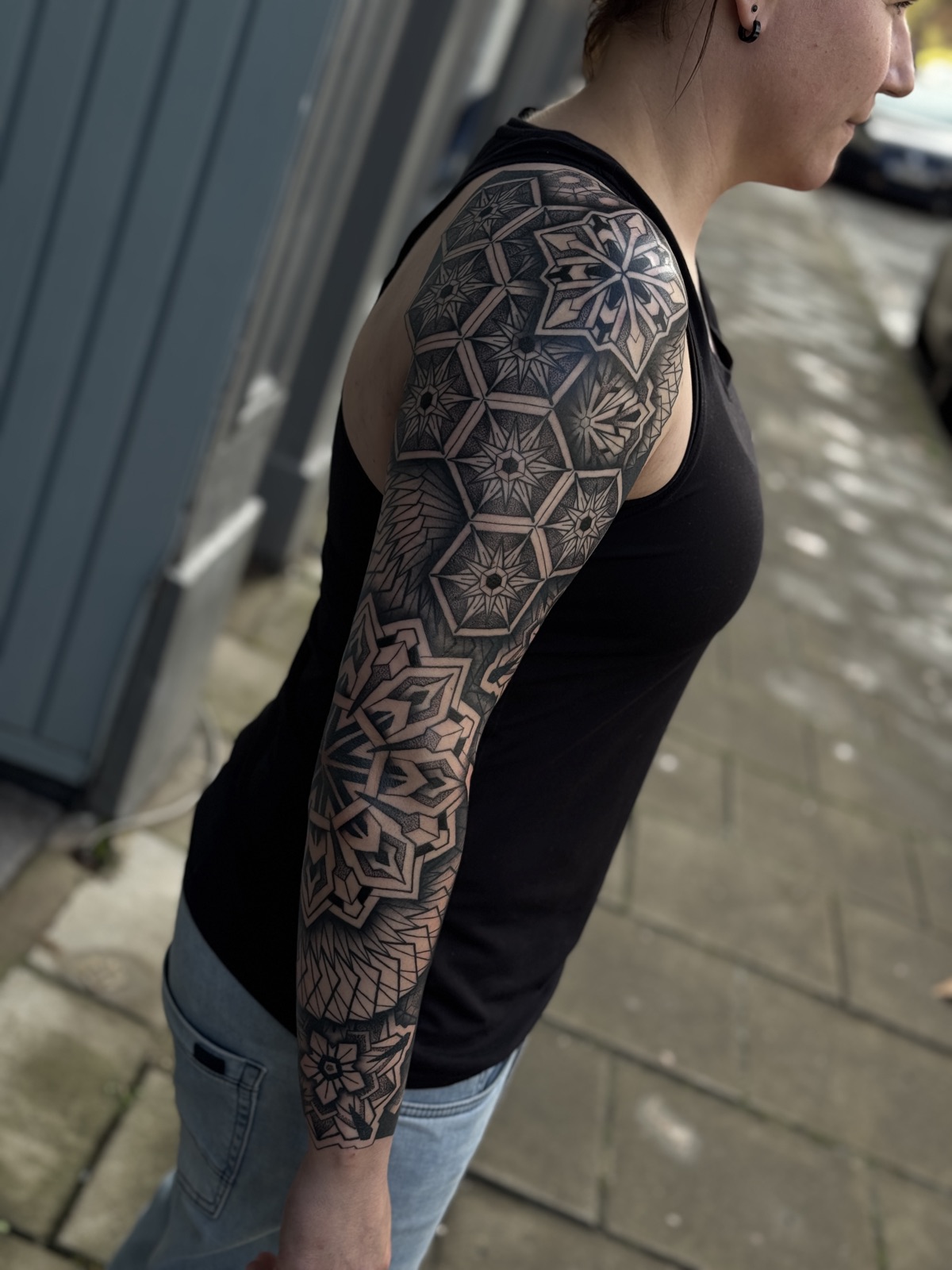 Crisp geometric mandala sleeve